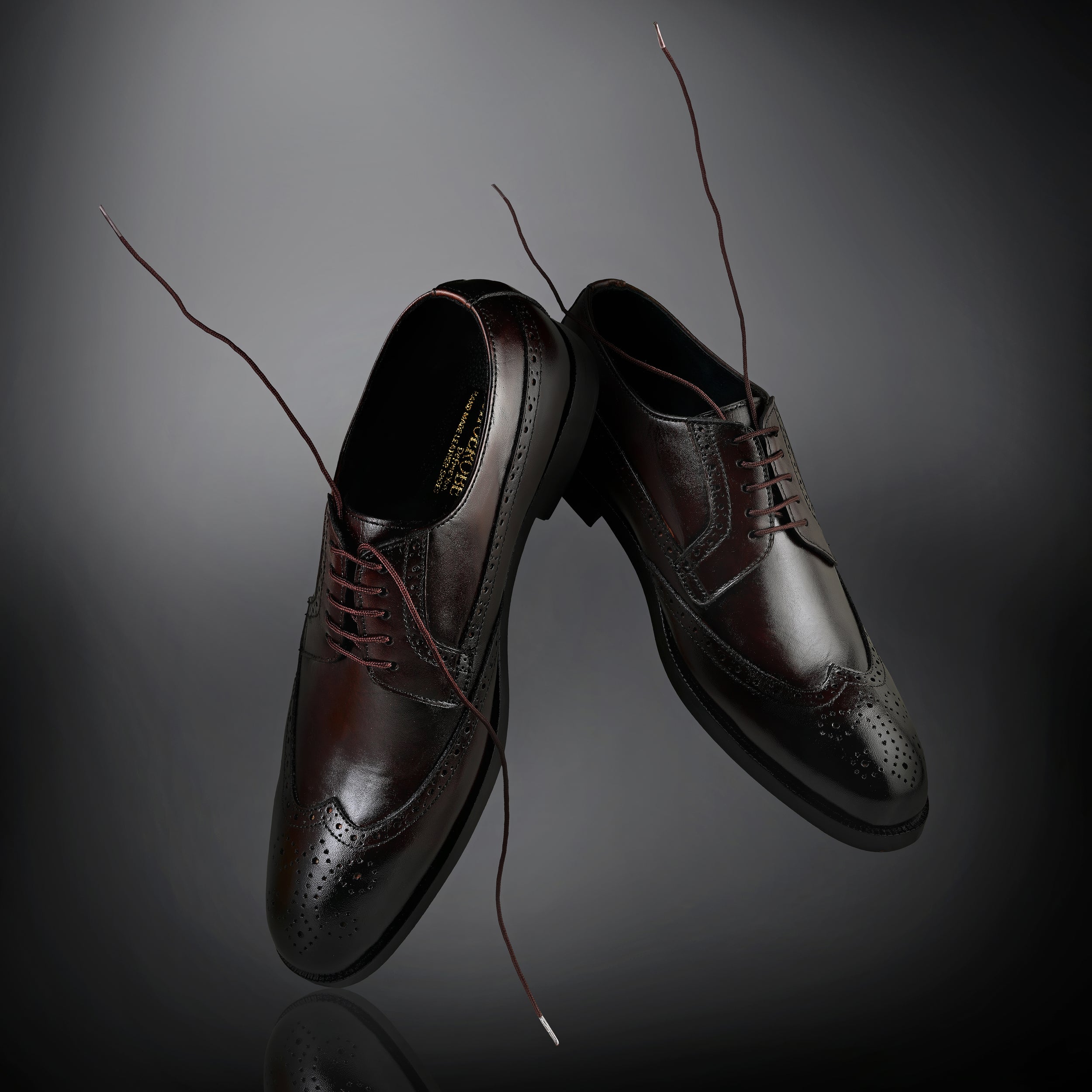 Top Choice for Trendy & Comfortable Footwear – Shoe Robe